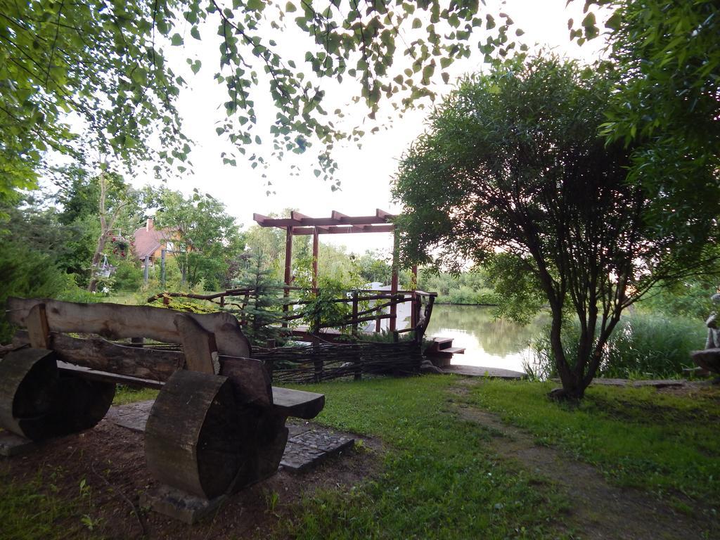 Pie Veca Kaleja Hotel Daugavpils Esterno foto