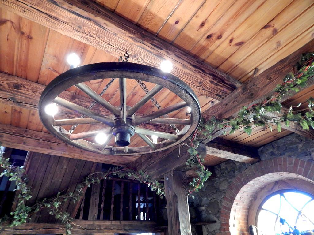 Pie Veca Kaleja Hotel Daugavpils Esterno foto