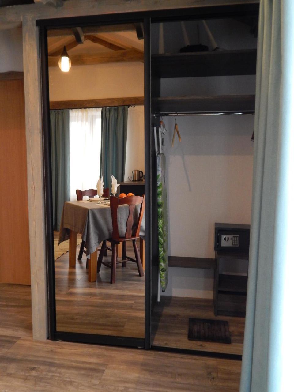 Pie Veca Kaleja Hotel Daugavpils Esterno foto